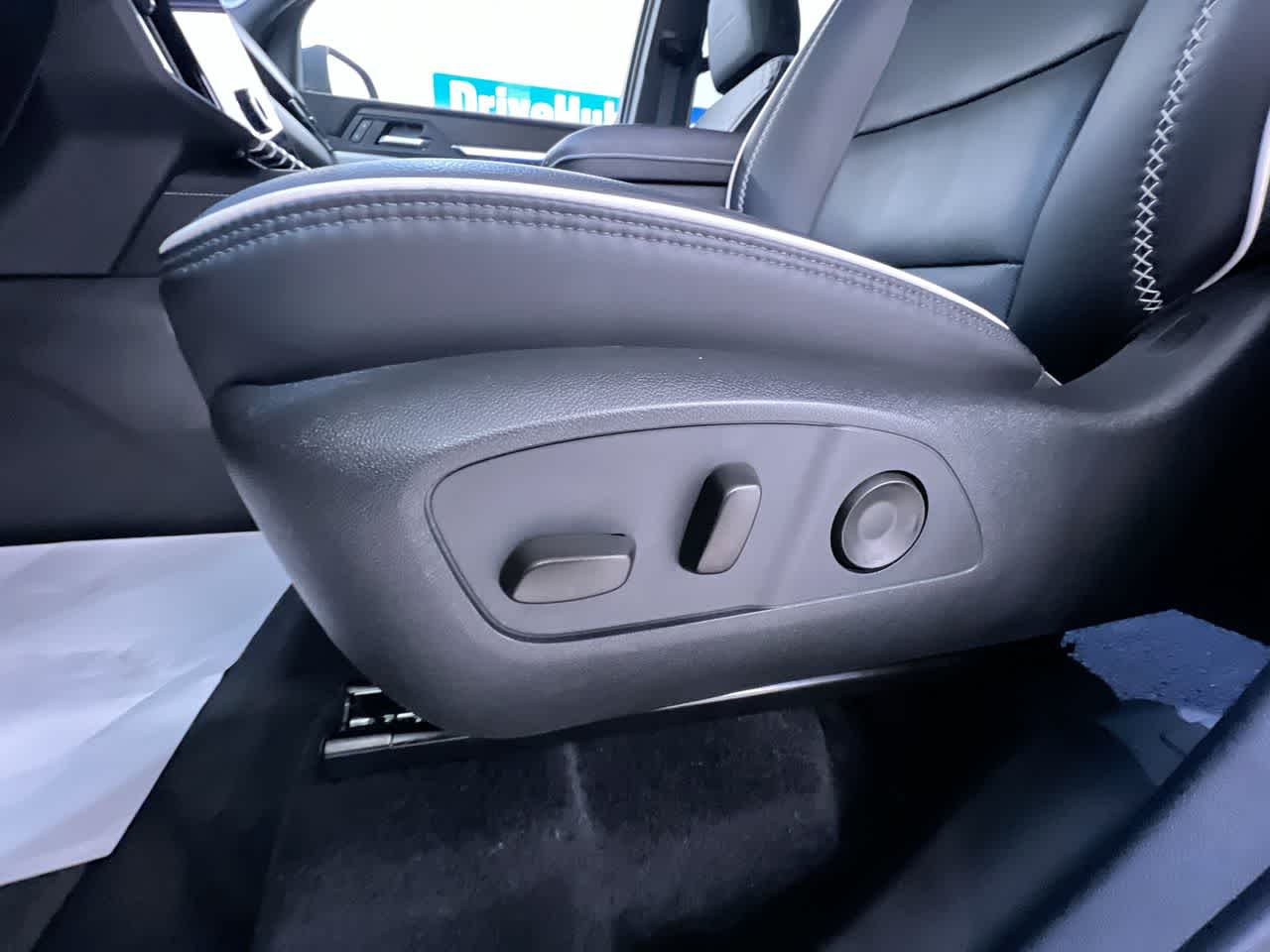 2025 GMC Acadia FWD Denali