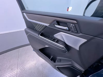 2025 GMC Acadia FWD Denali