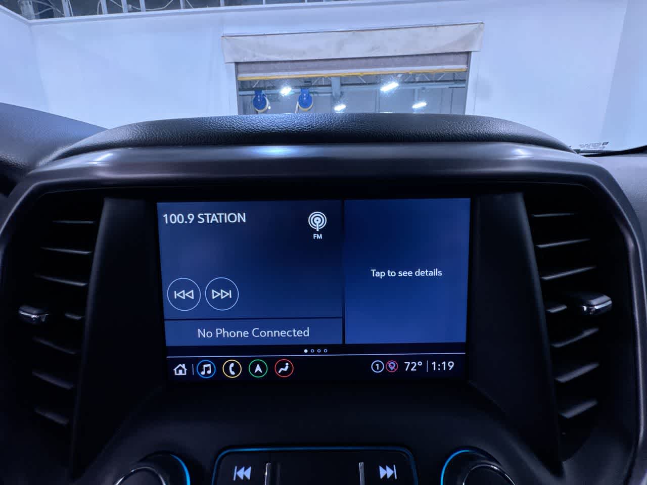 2021 GMC Acadia AT4