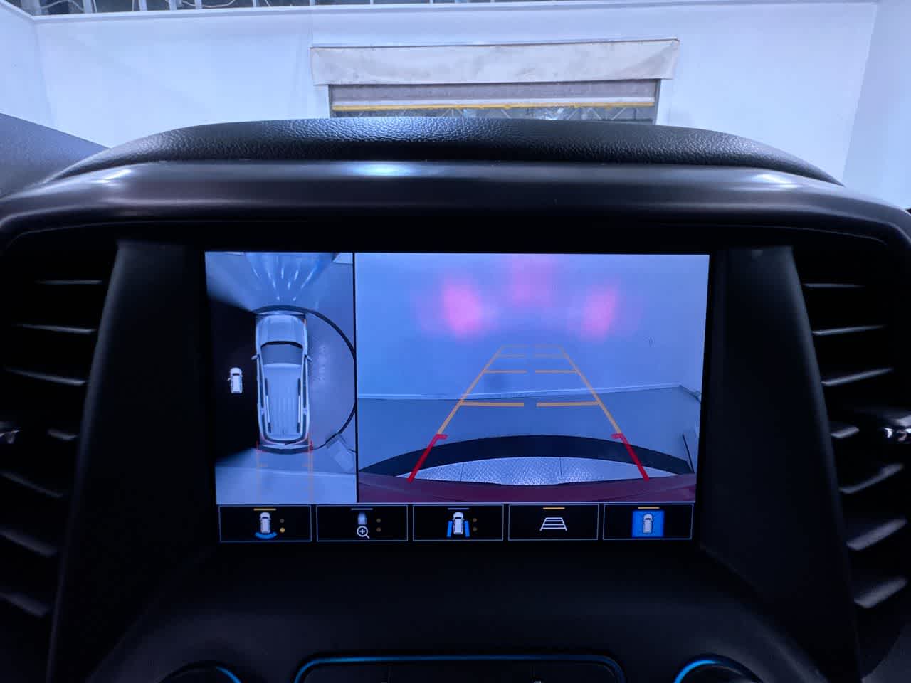 2021 GMC Acadia AT4