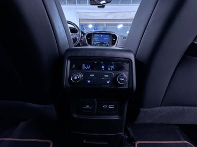 2021 GMC Acadia AT4
