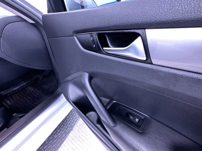 2012 Volkswagen Passat S