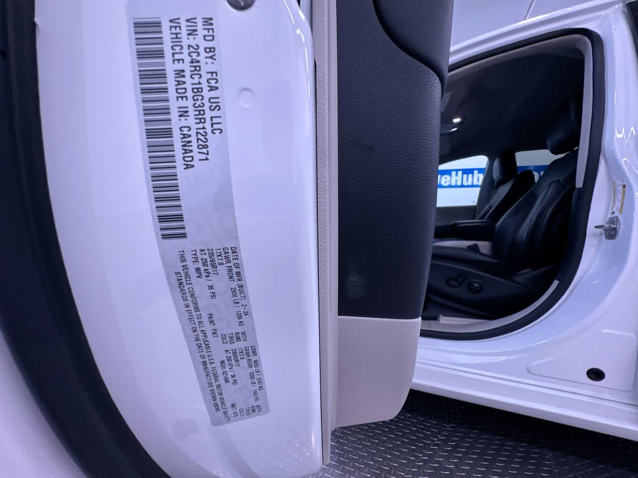 2024 Chrysler Pacifica Touring L