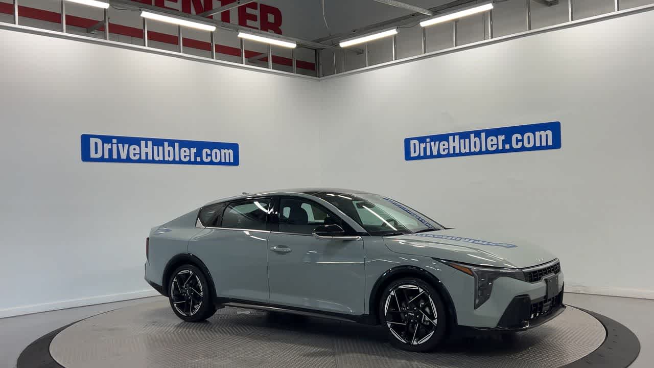 2025 Kia K4 GT-Line