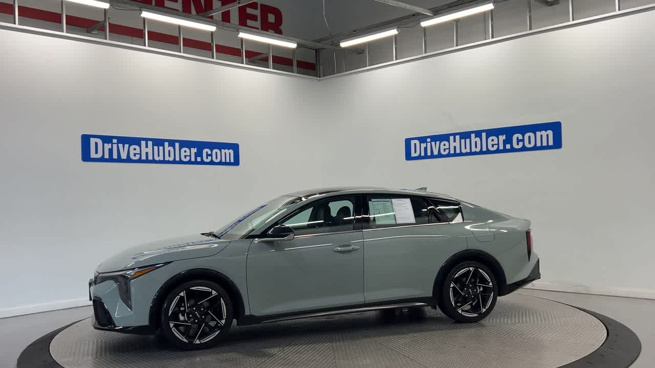 2025 Kia K4 GT-Line