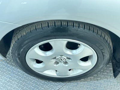 2003 Volkswagen New Beetle GLS