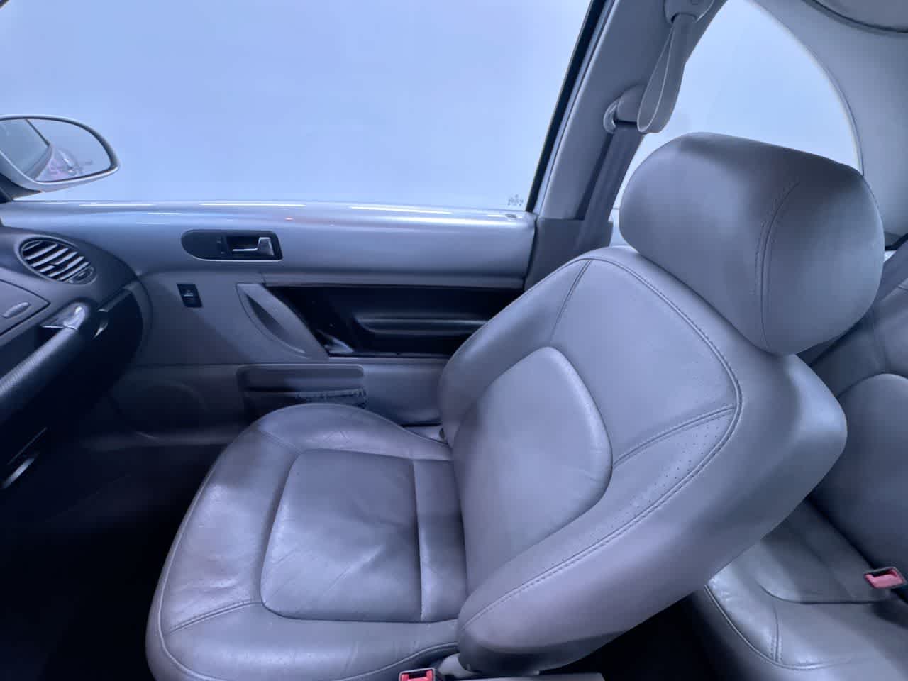 2003 Volkswagen New Beetle GLS