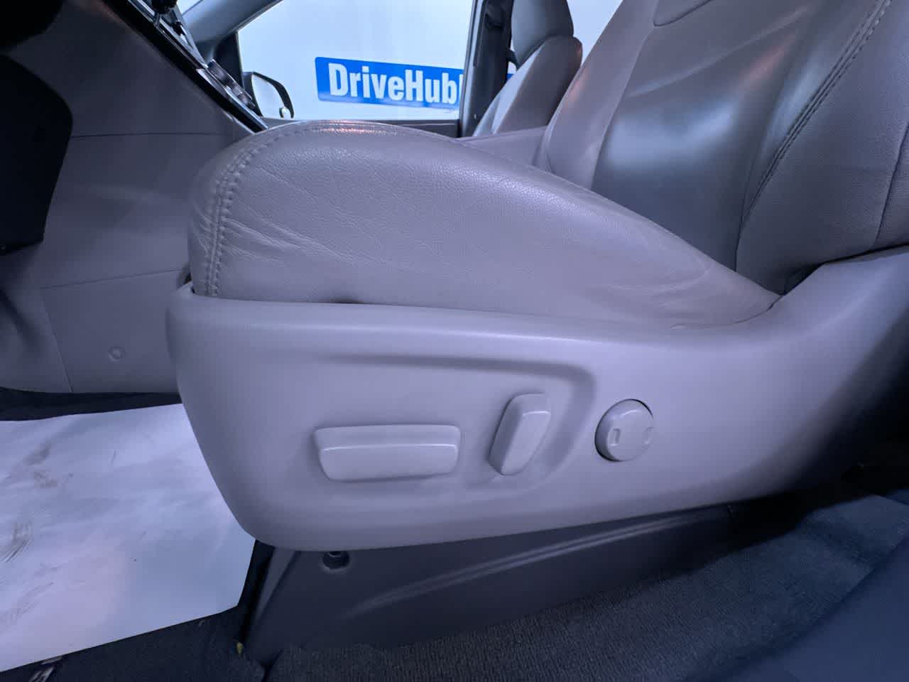 2016 Toyota Sienna XLE