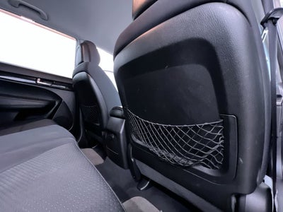 2011 Kia Sorento LX