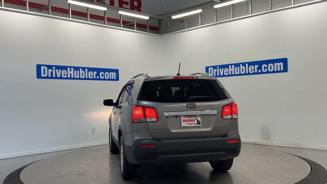 2011 Kia Sorento LX