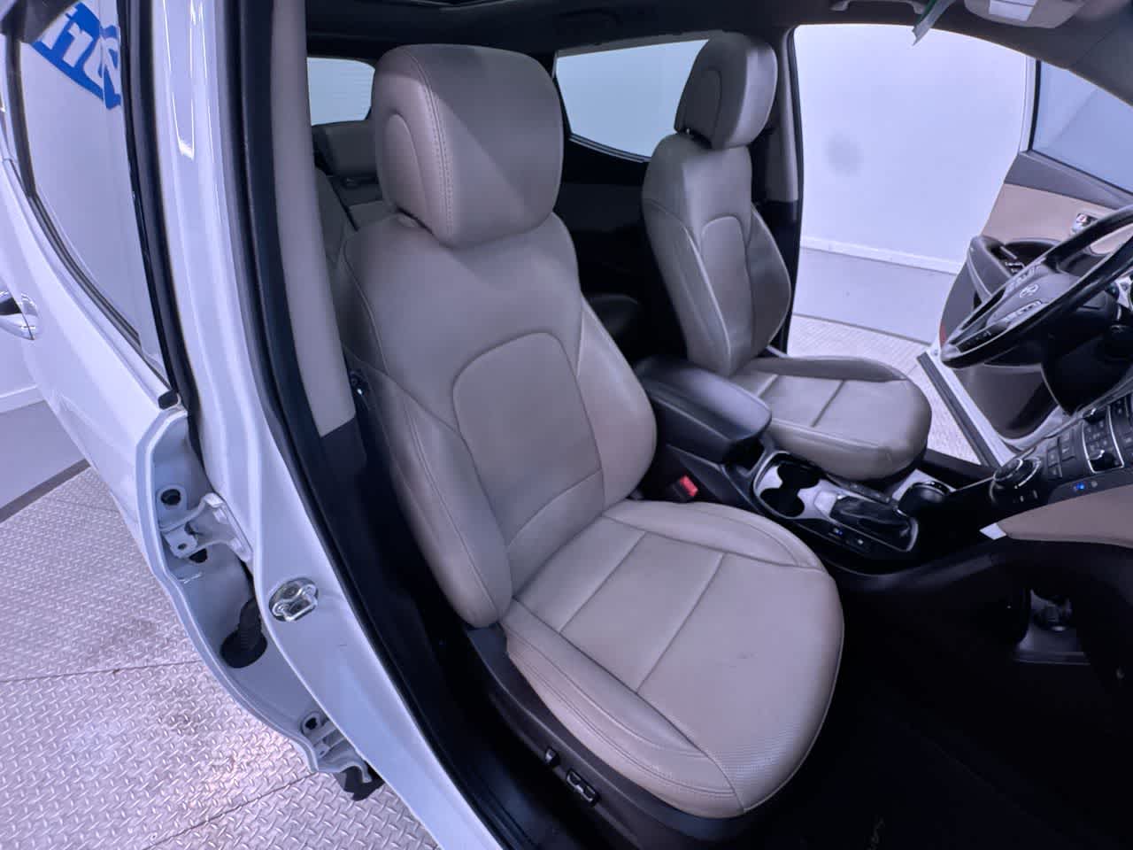 2017 Hyundai Santa Fe Sport 2.0T Ultimate