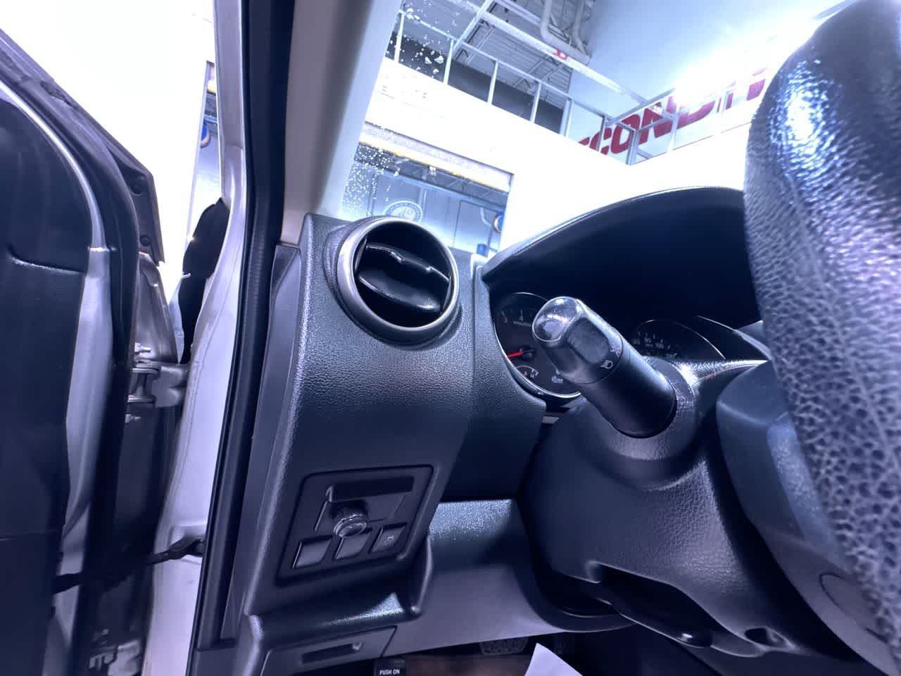 2011 Nissan Rogue SV