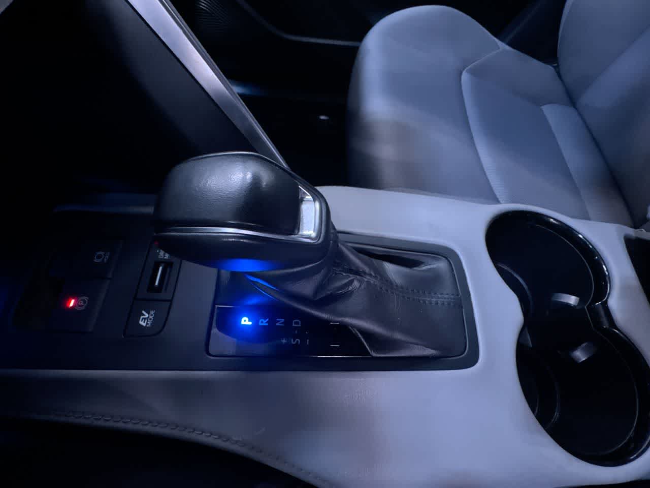 2022 Toyota Venza LE