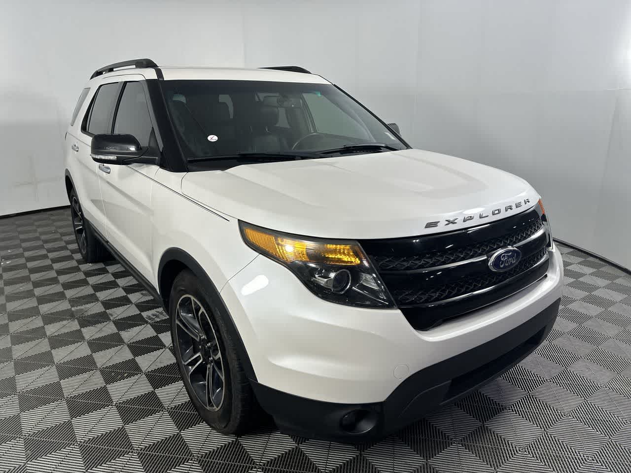2014 Ford Explorer Sport