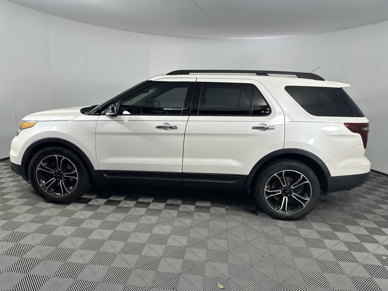 2014 Ford Explorer Sport