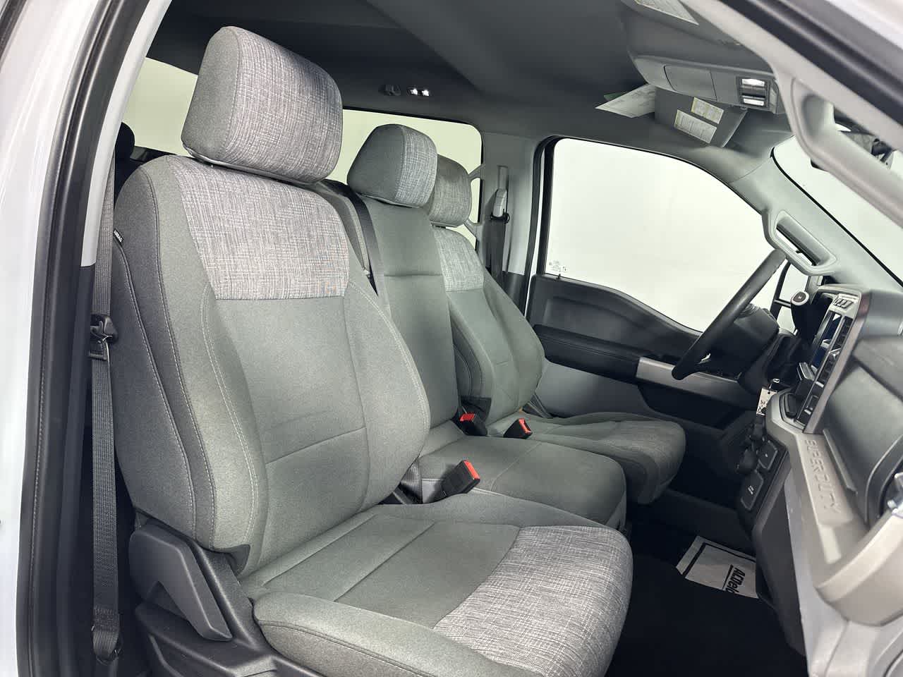 2023 Ford Super Duty F-250 SRW XLT