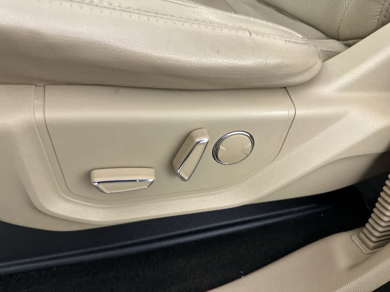 2017 Ford Super Duty F-350 SRW Lariat