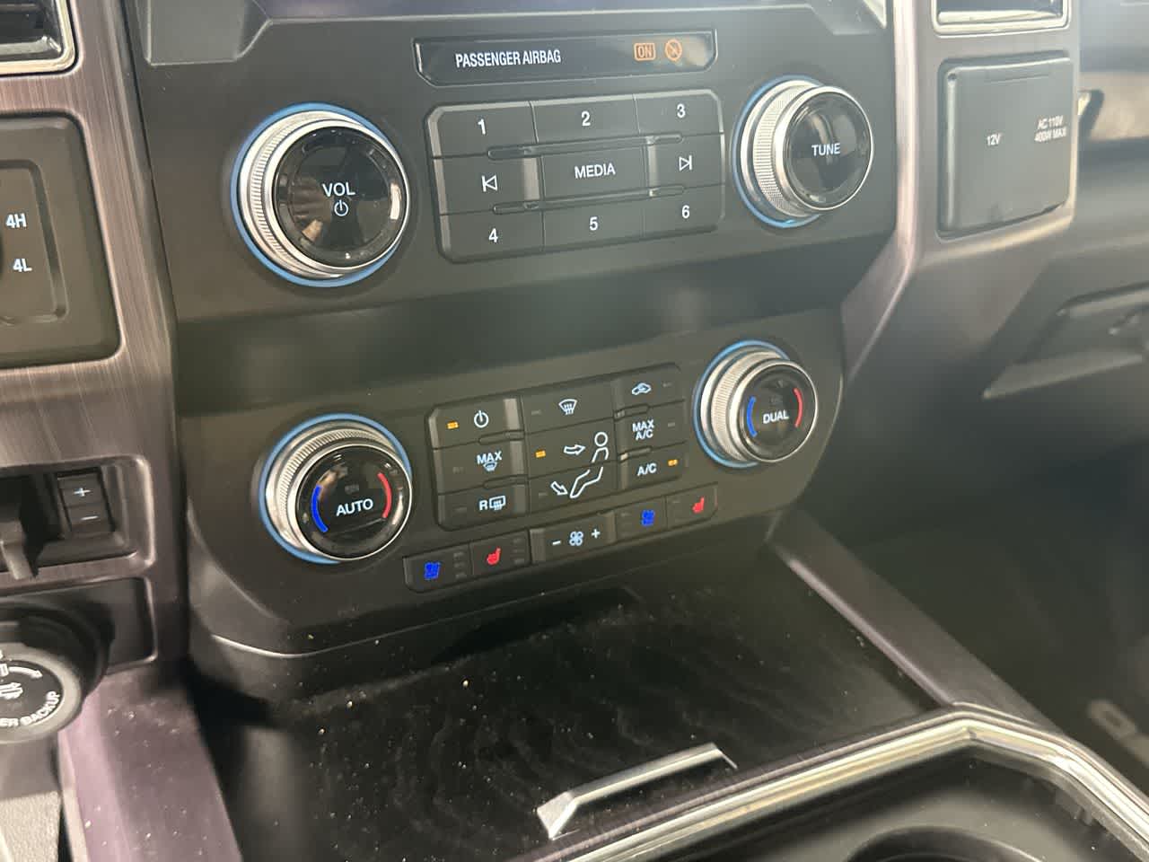 2020 Ford Super Duty F-350 SRW Pickup Limited