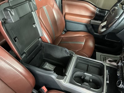 2022 Ford Super Duty F-350 DRW Pickup Platinum