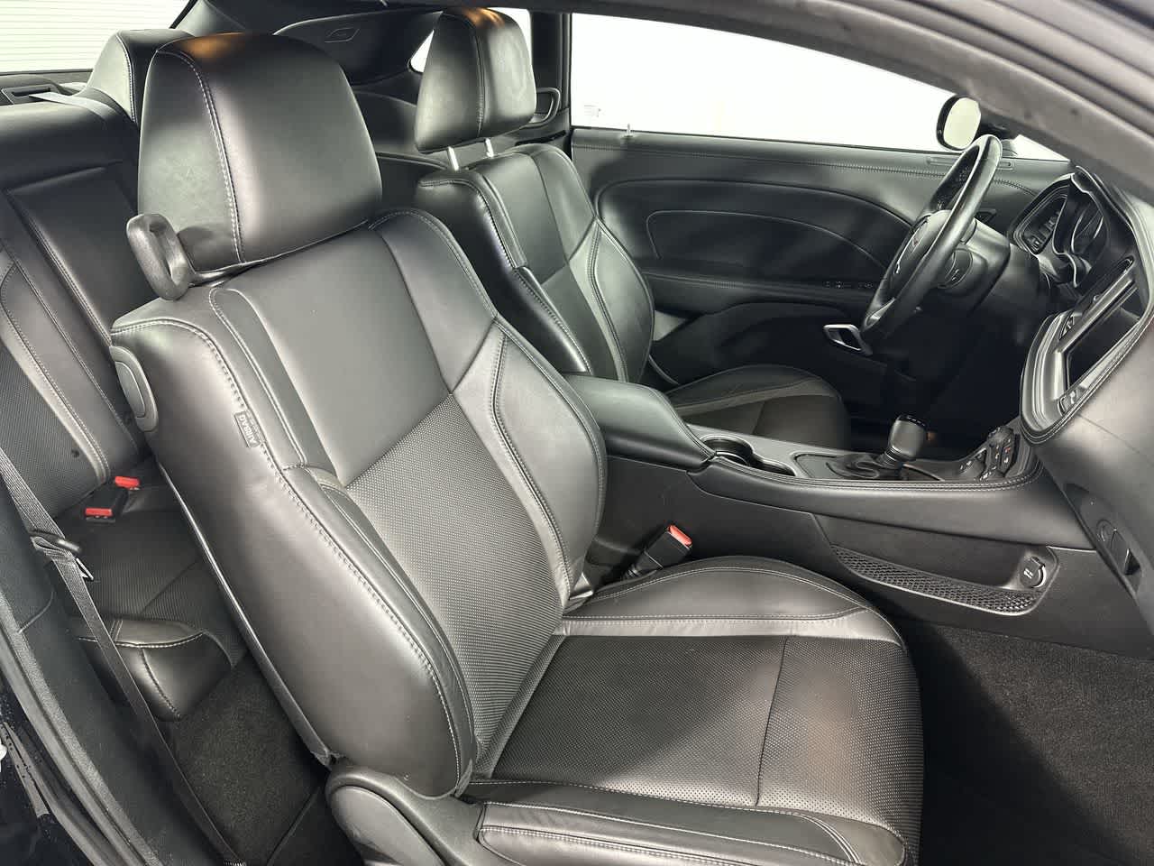 2023 Dodge Challenger SXT