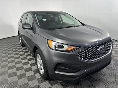 2023 Ford Edge SE