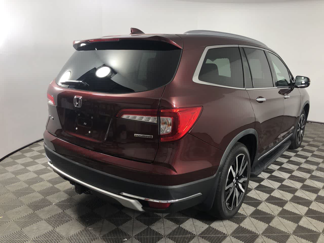 2021 Honda Pilot Touring 7-Passenger