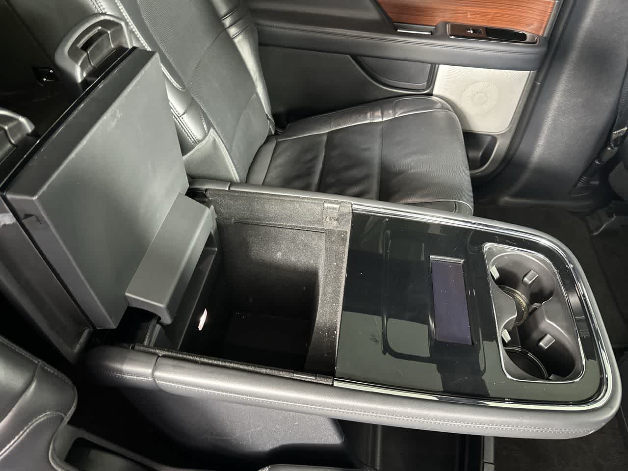 2022 Lincoln Navigator L Reserve